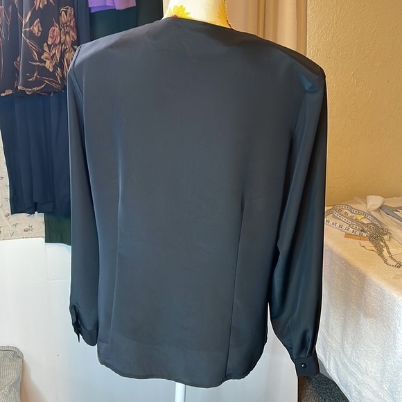 Ship ‘n Shore - Size 12 ~ Vintage Beaded Lightweight Office Blouse - Picture 10 of 10